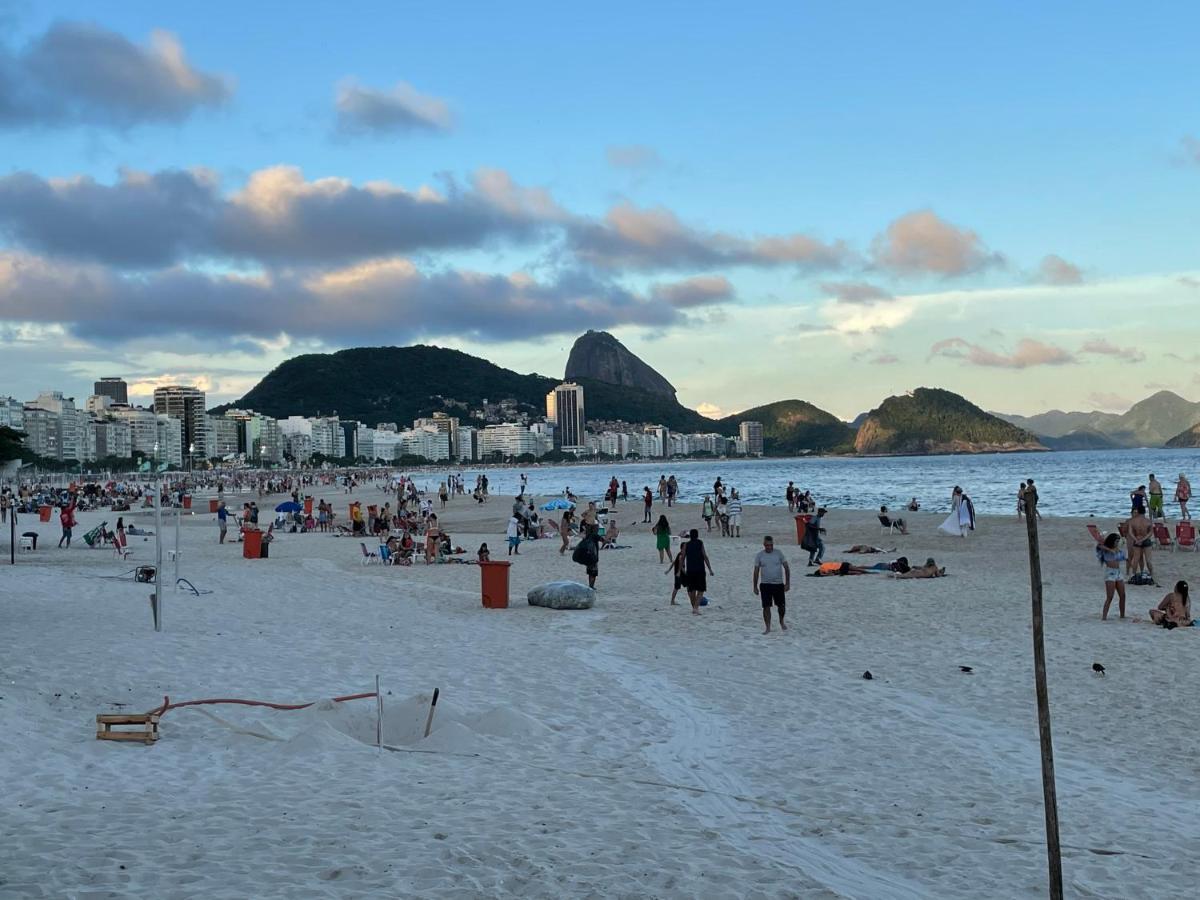 Apartamento Beira-Mar No Coracao De Copacabana! Rio de Janeiro Esterno foto